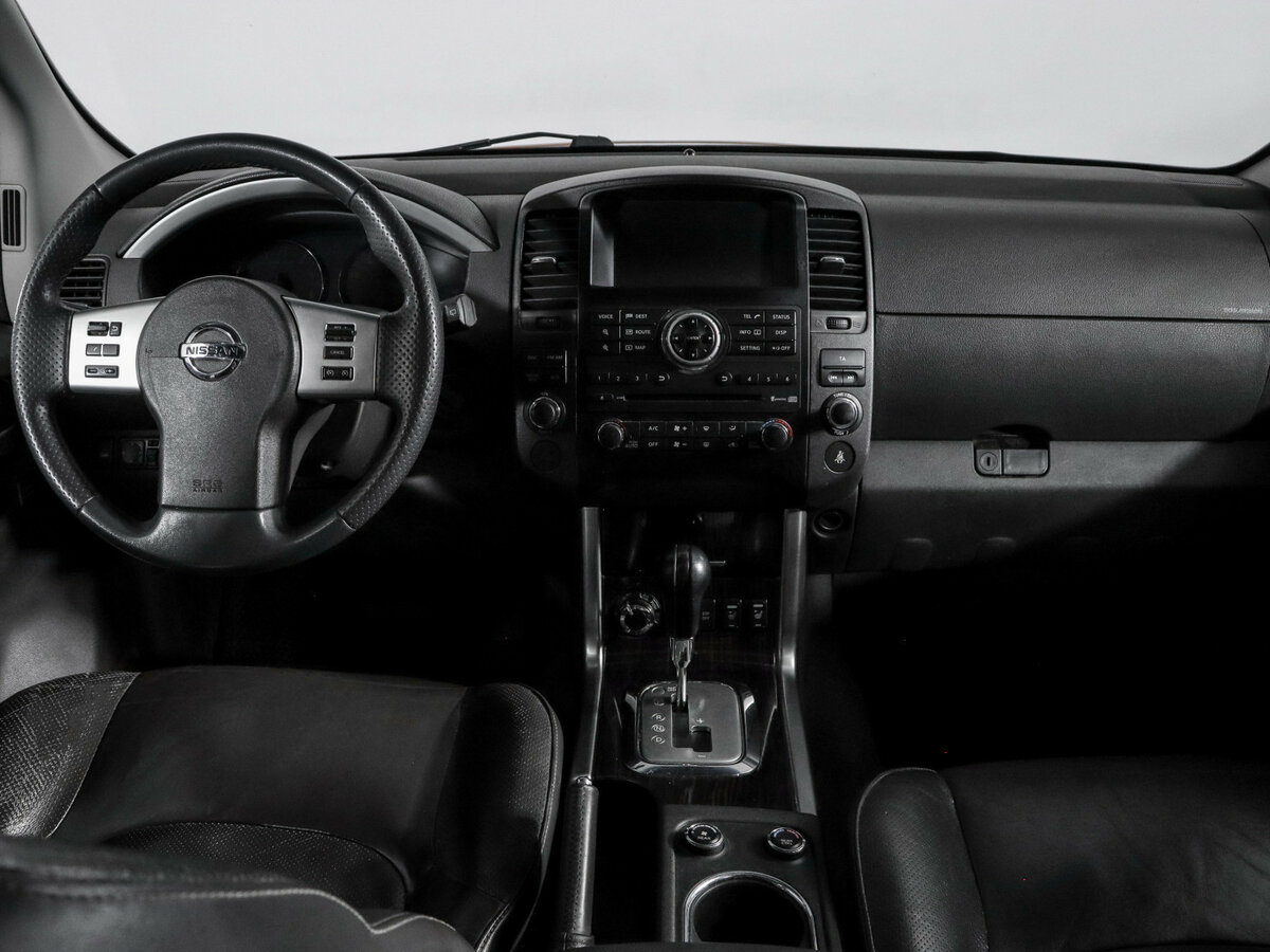 Nissan Pathfinder с пробегом — 2010 год. Фото: #11