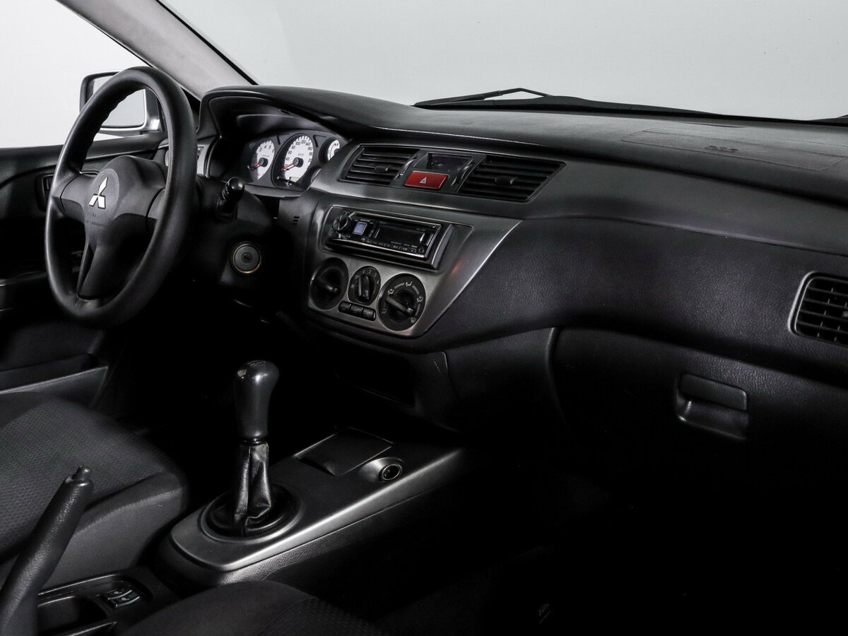 Mitsubishi Lancer с пробегом — 2007 год. Фото: #6