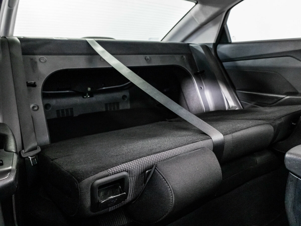 Hyundai Solaris с пробегом — 2017 год. Фото: #20