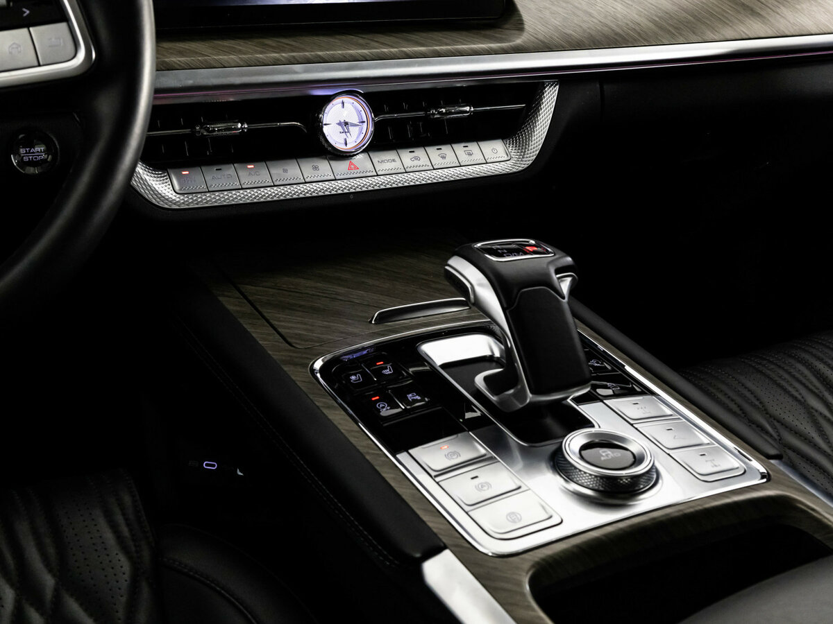 Tank 500 с пробегом — 2023 год. Фото: #11