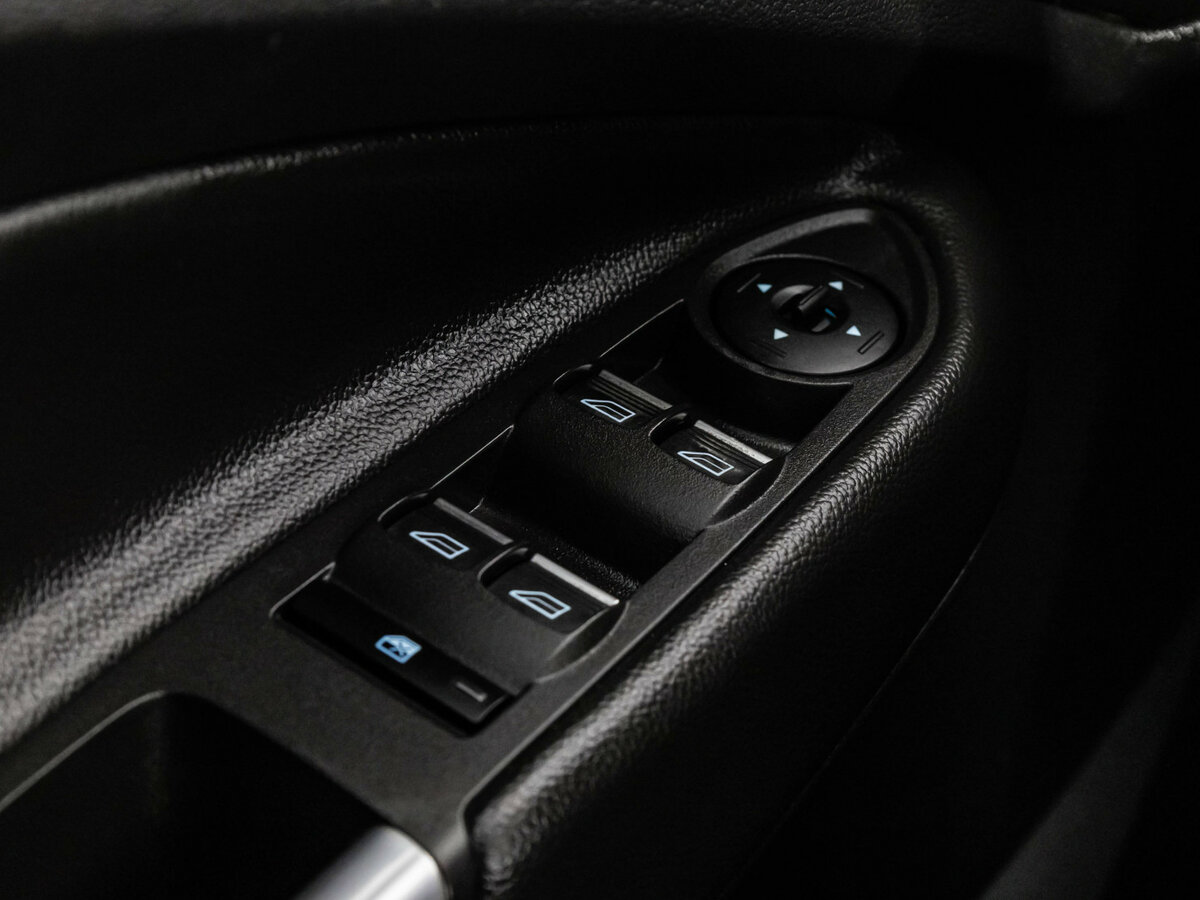 Ford Kuga с пробегом — 2017 год. Фото: #11