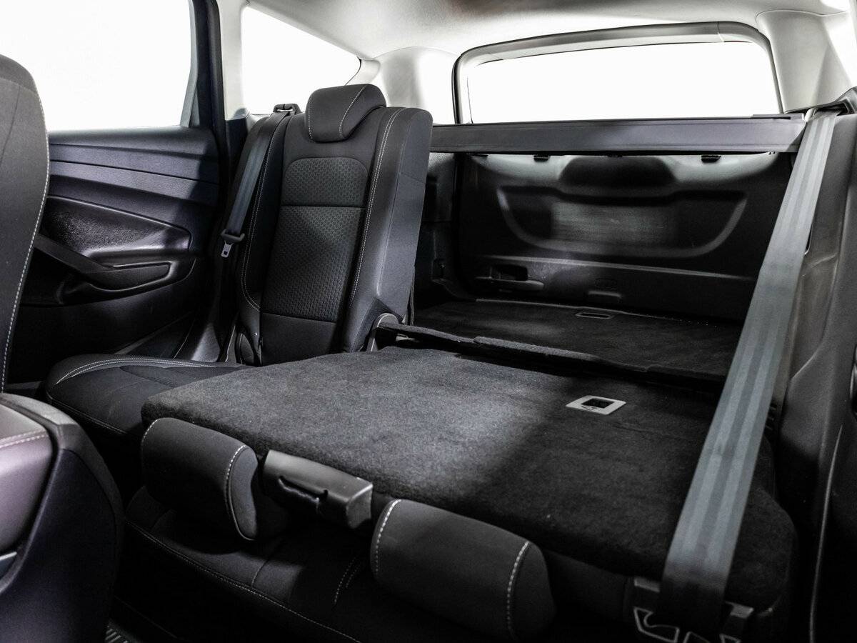 Ford Kuga с пробегом — 2017 год. Фото: #15