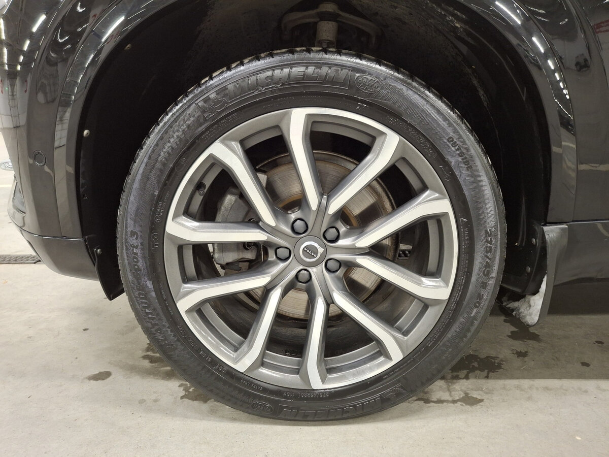 Volvo XC90 с пробегом — 2018 год. Фото: #17