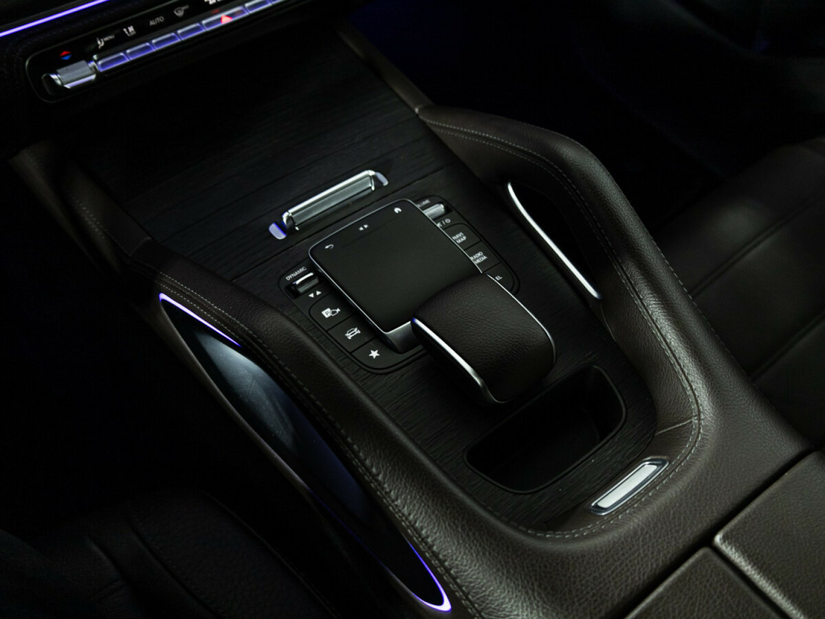 Mercedes-Benz GLE с пробегом — 2022 год. Фото: #17