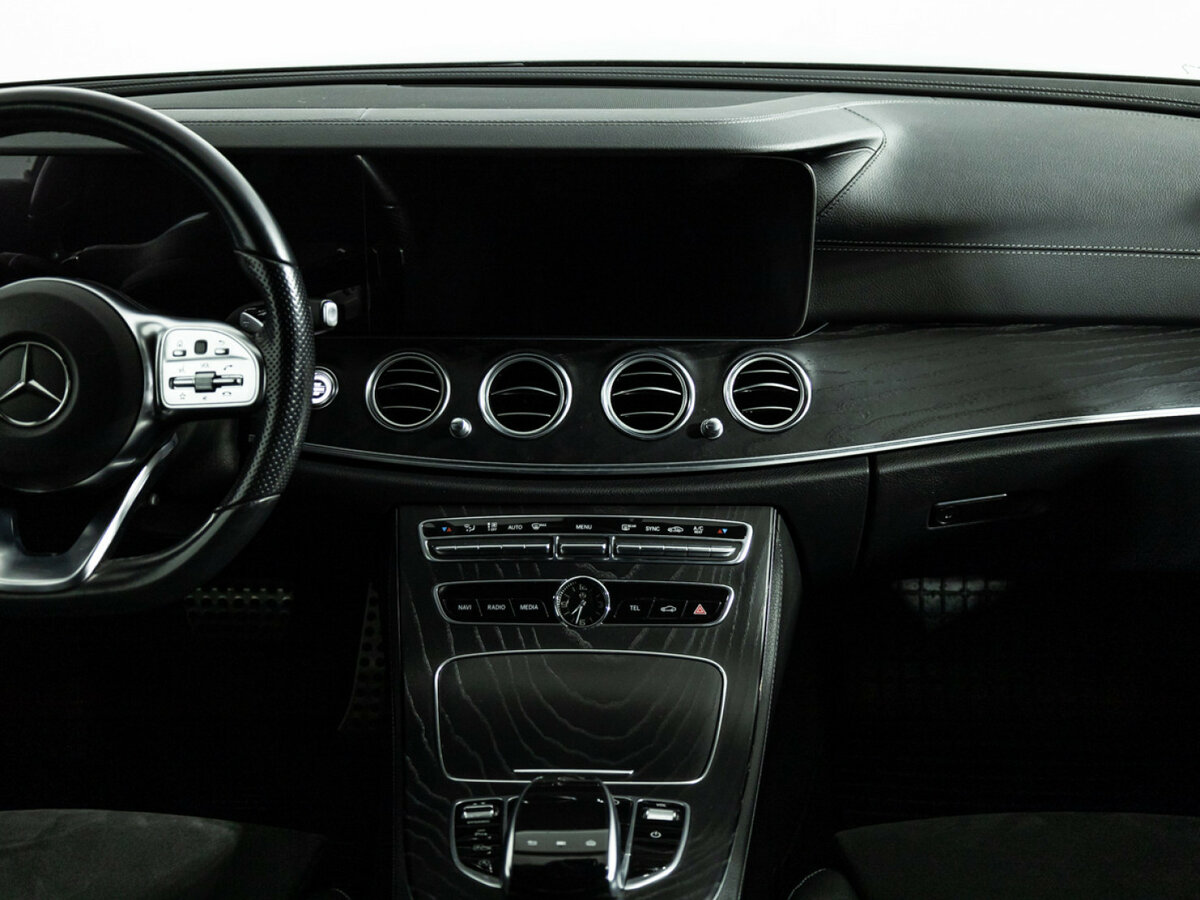 Mercedes-Benz E-Класс с пробегом — 2019 год. Фото: #11