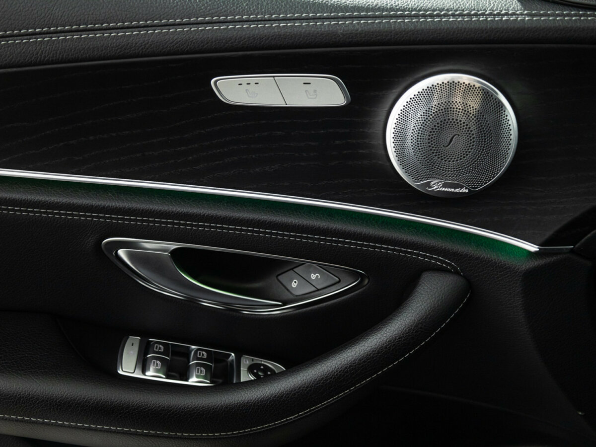 Mercedes-Benz E-Класс с пробегом — 2019 год. Фото: #12