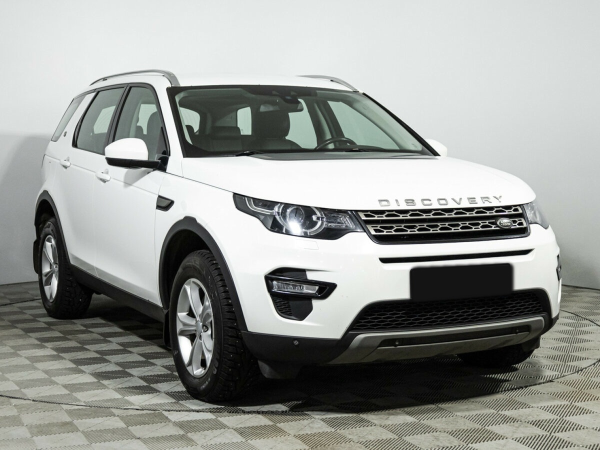 Land Rover Discovery Sport с пробегом — 2017 год. Фото: #2