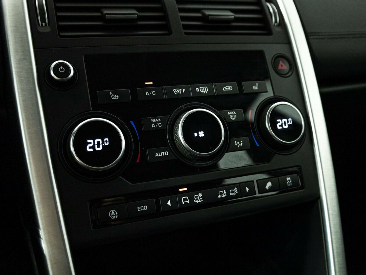 Land Rover Discovery Sport с пробегом — 2017 год. Фото: #14