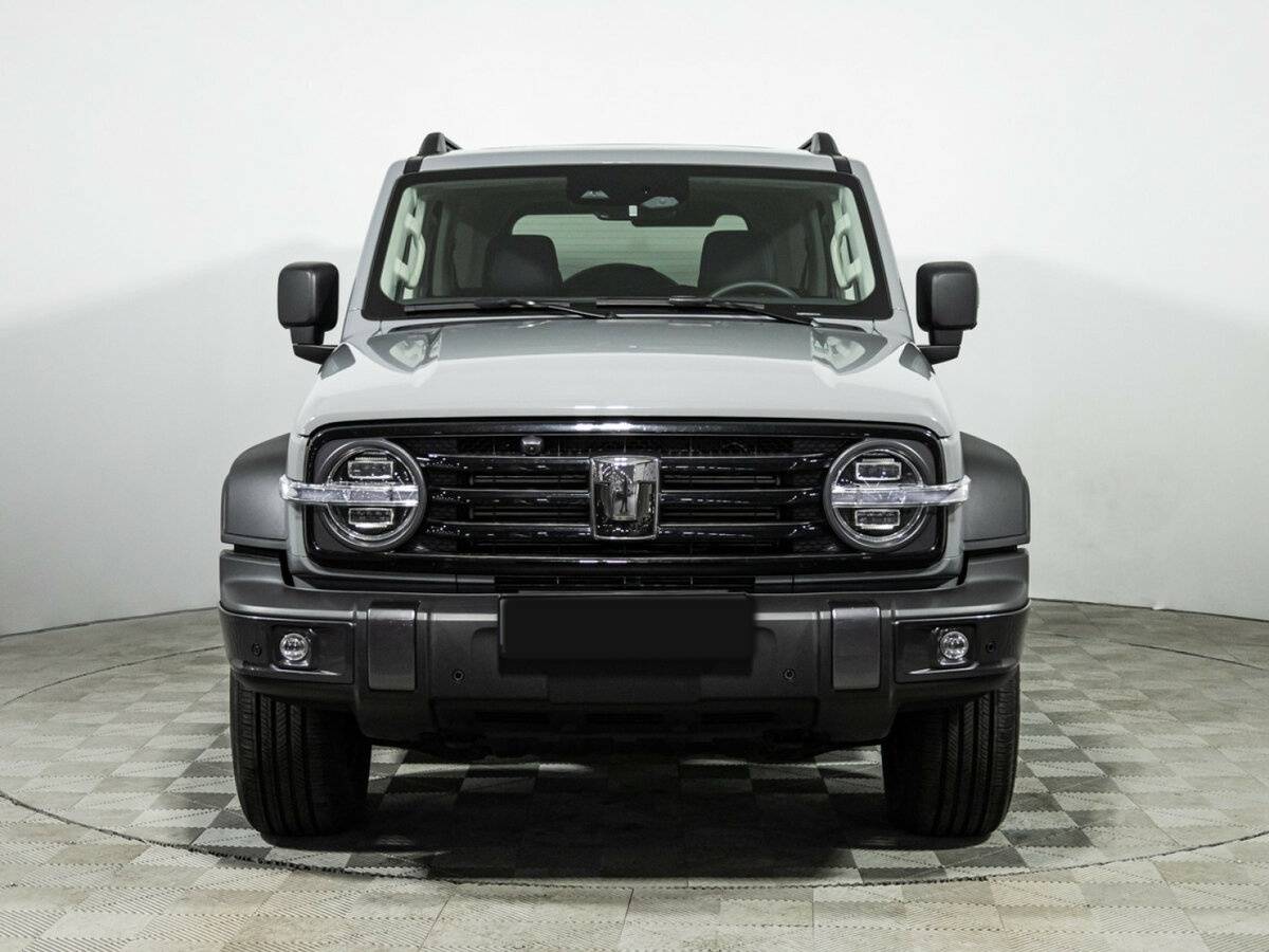 Tank 300 с пробегом — 2024 год. Фото: #1