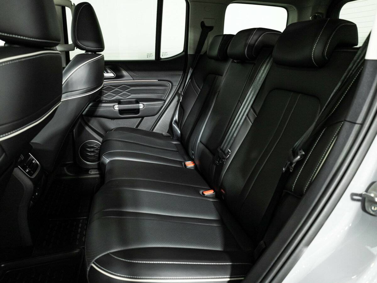 Tank 300 с пробегом — 2024 год. Фото: #7