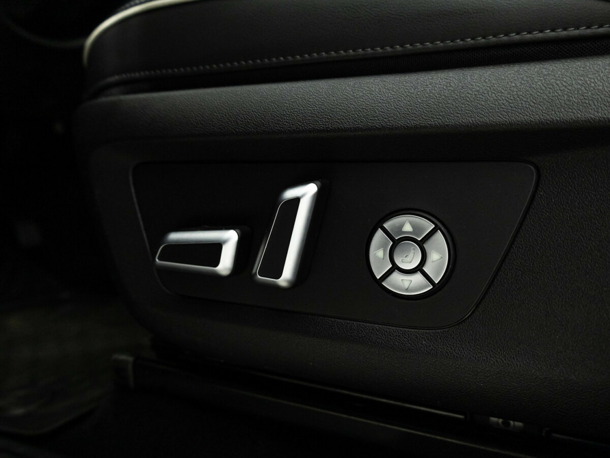 Tank 300 с пробегом — 2024 год. Фото: #16