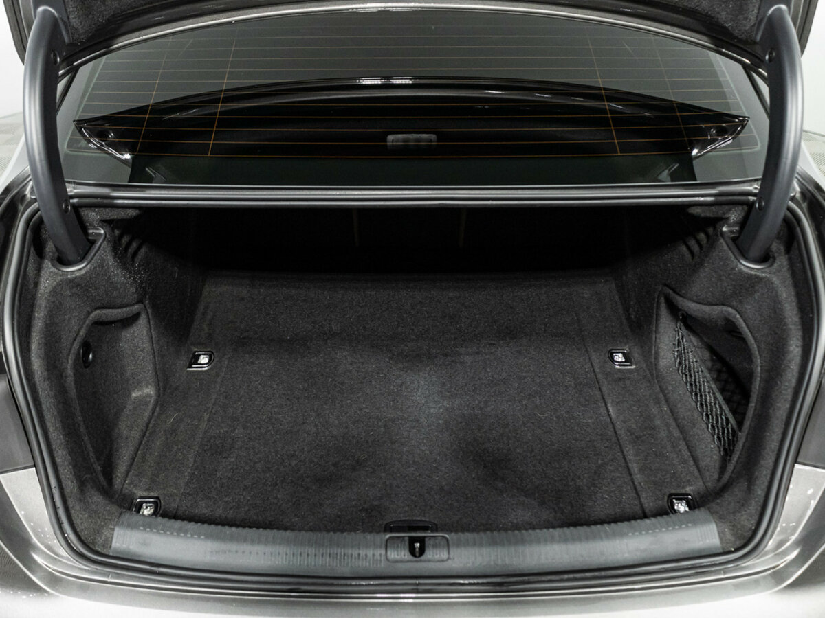 Audi A4 с пробегом — 2020 год. Фото: #17