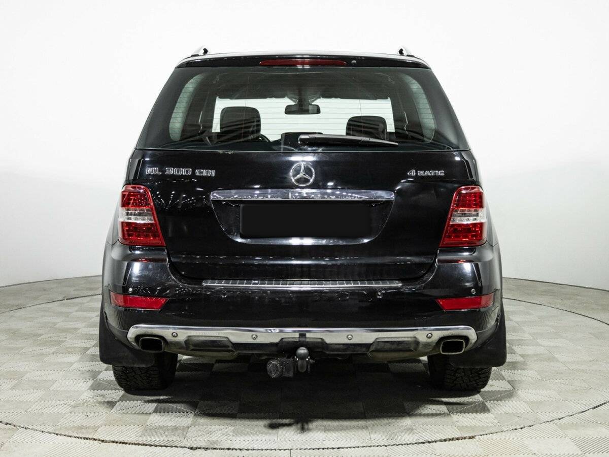 Mercedes-Benz M-Класс с пробегом — 2010 год. Фото: #4