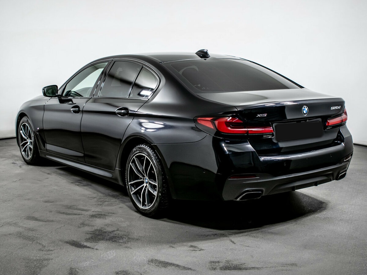 BMW 5 серии с пробегом — 2021 год. Фото: #6