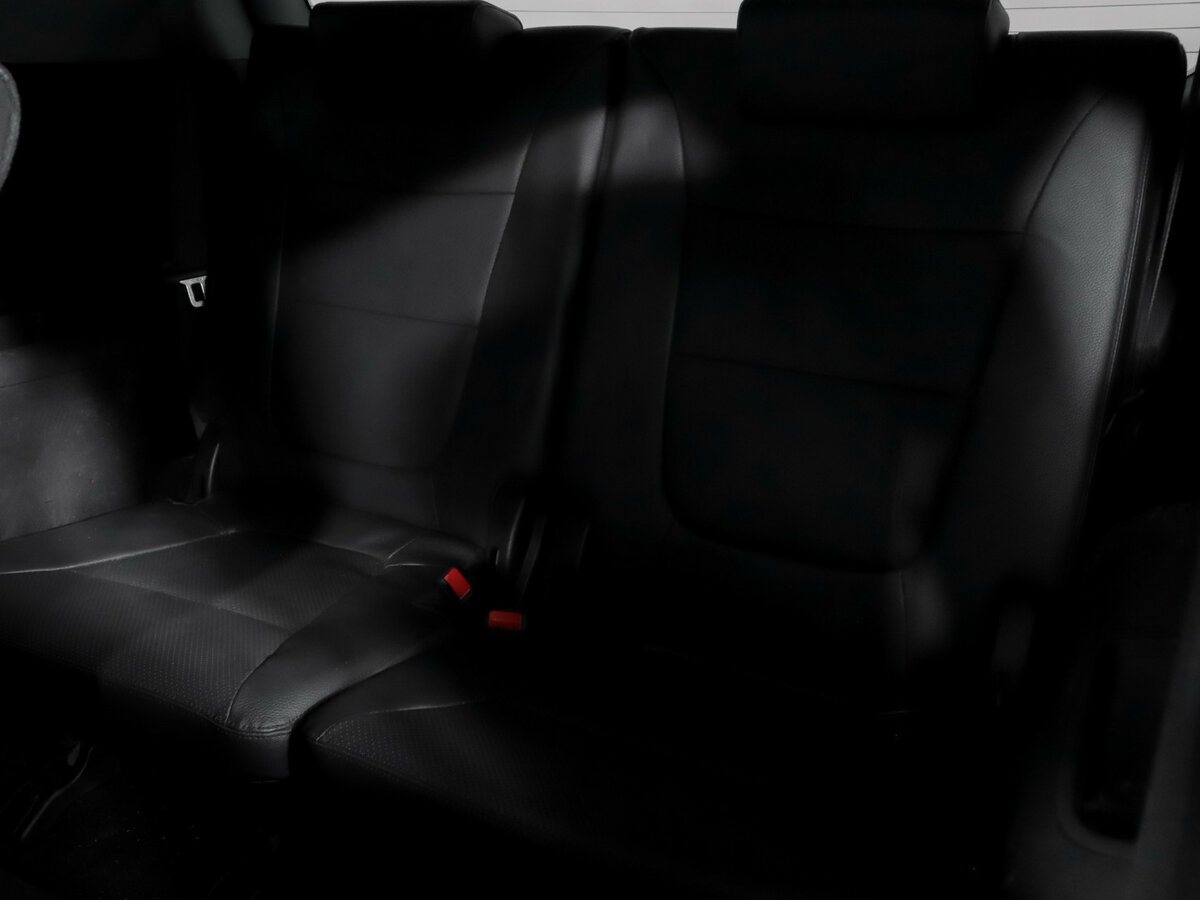 Kia Sorento с пробегом — 2011 год. Фото: #15