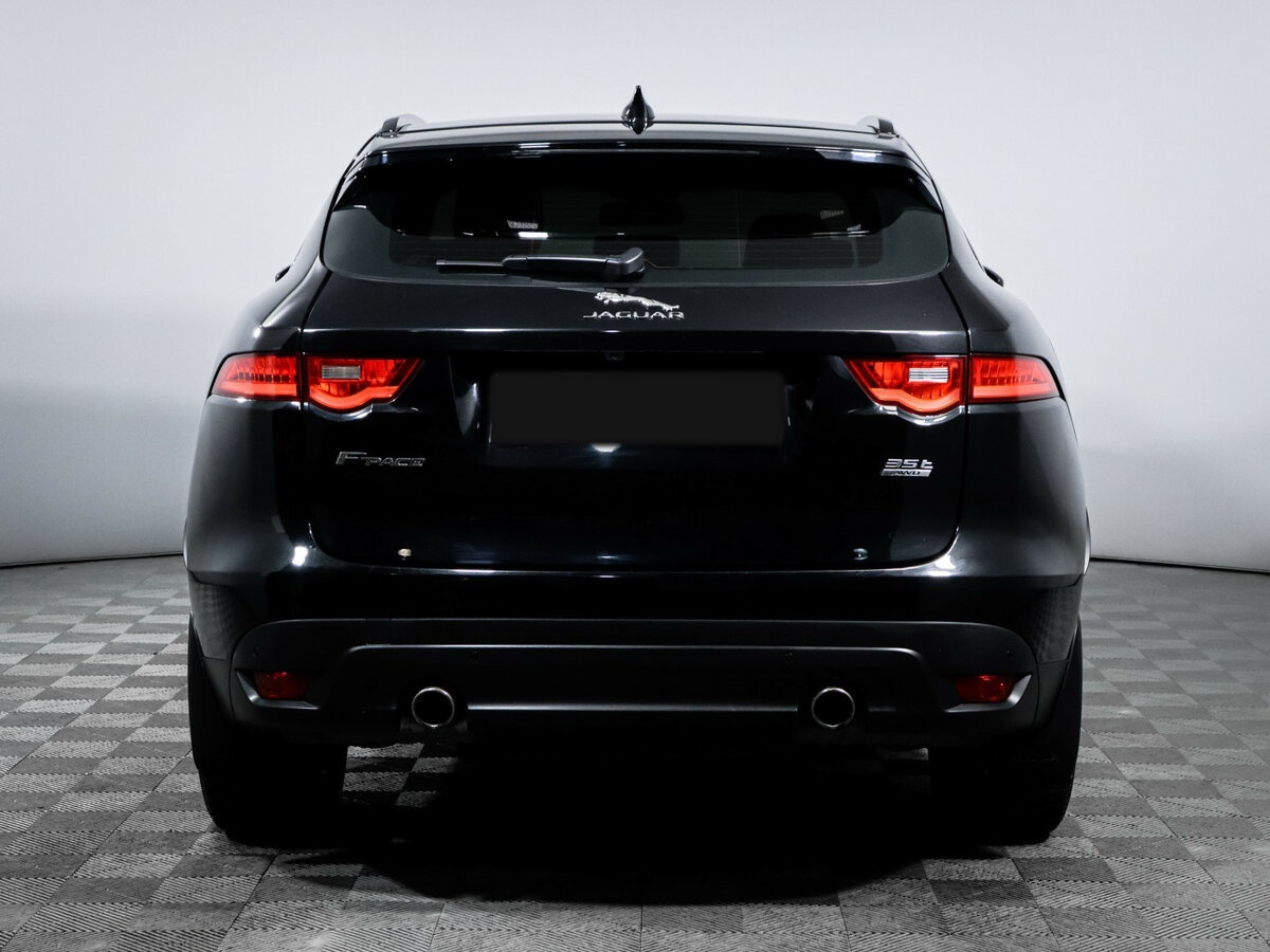 Jaguar F-Pace с пробегом — 2017 год. Фото: #5