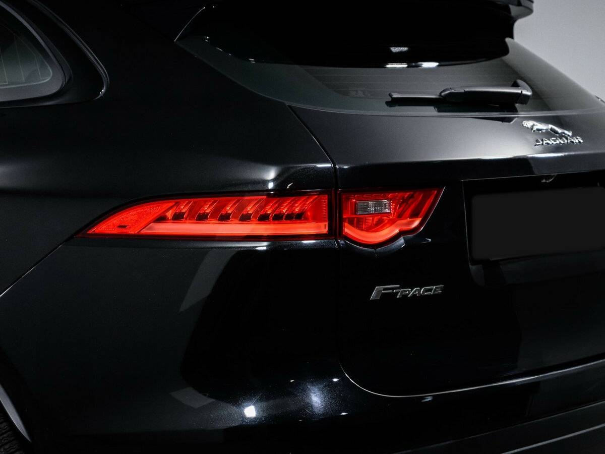 Jaguar F-Pace с пробегом — 2017 год. Фото: #15