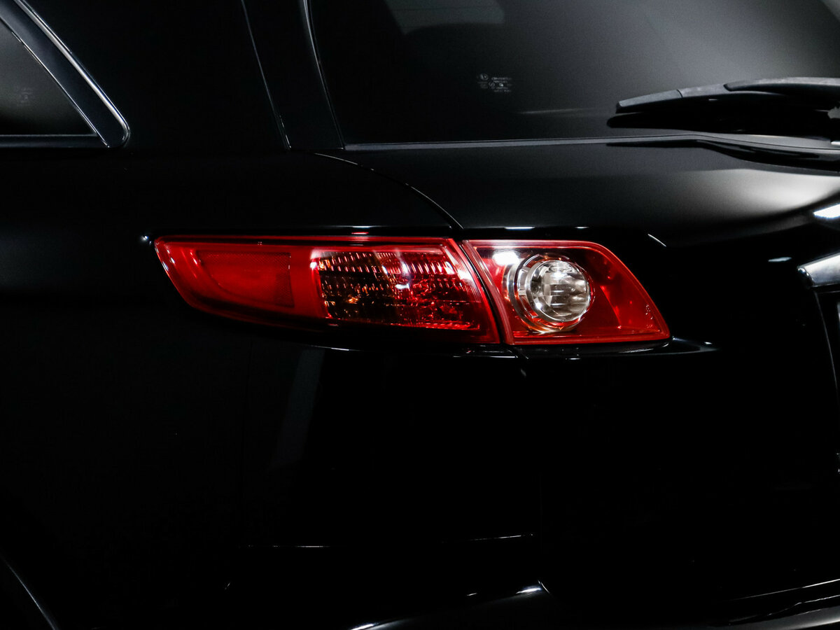 Infiniti FX с пробегом — 2007 год. Фото: #14