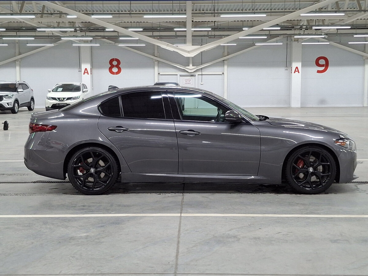 Alfa Romeo Giulia с пробегом — 2019 год. Фото: #3