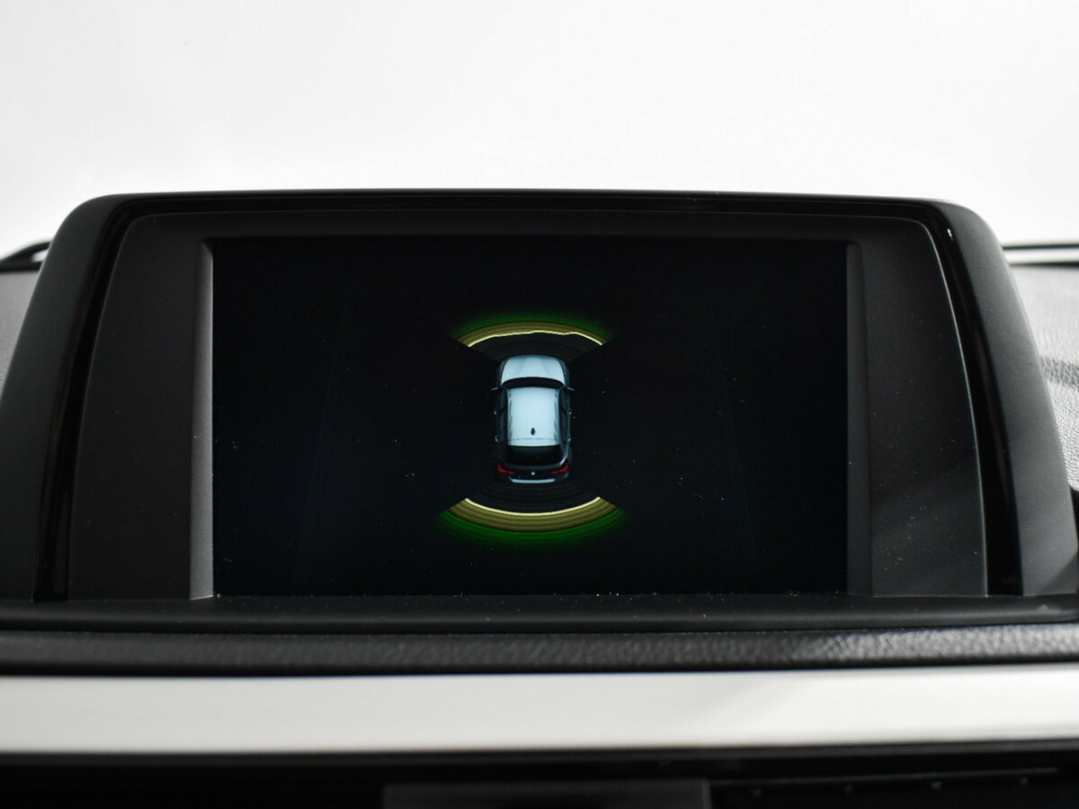 BMW 1 серии с пробегом — 2017 год. Фото: #15