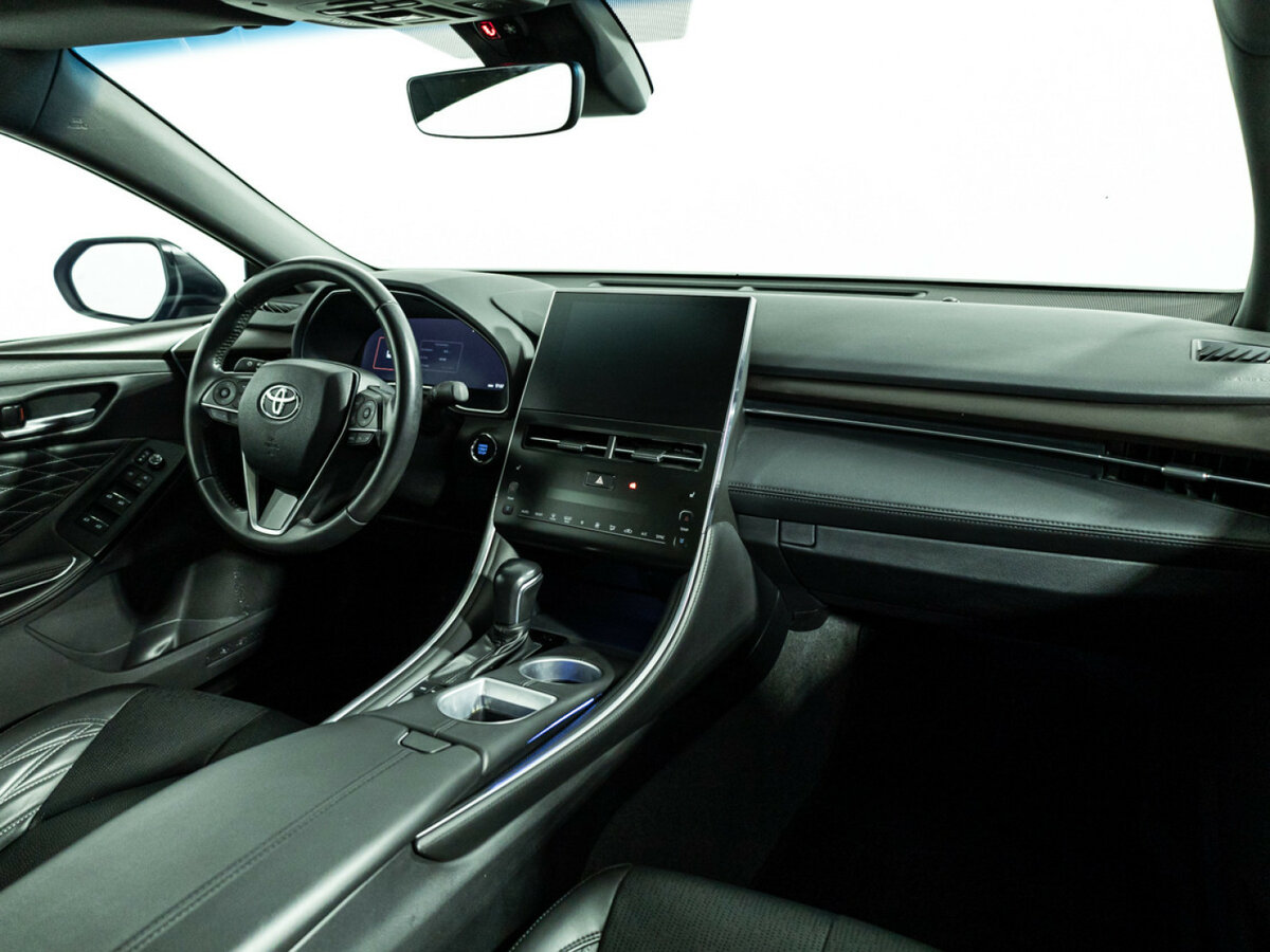 Toyota Avalon с пробегом — 2022 год. Фото: #7