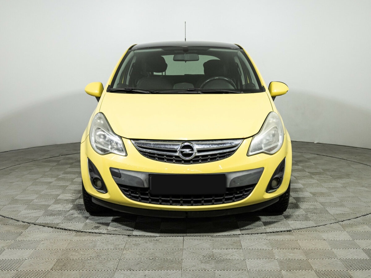 Opel Corsa с пробегом — 2011 год. Фото: #1
