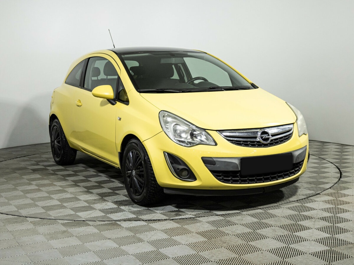 Opel Corsa с пробегом — 2011 год. Фото: #2