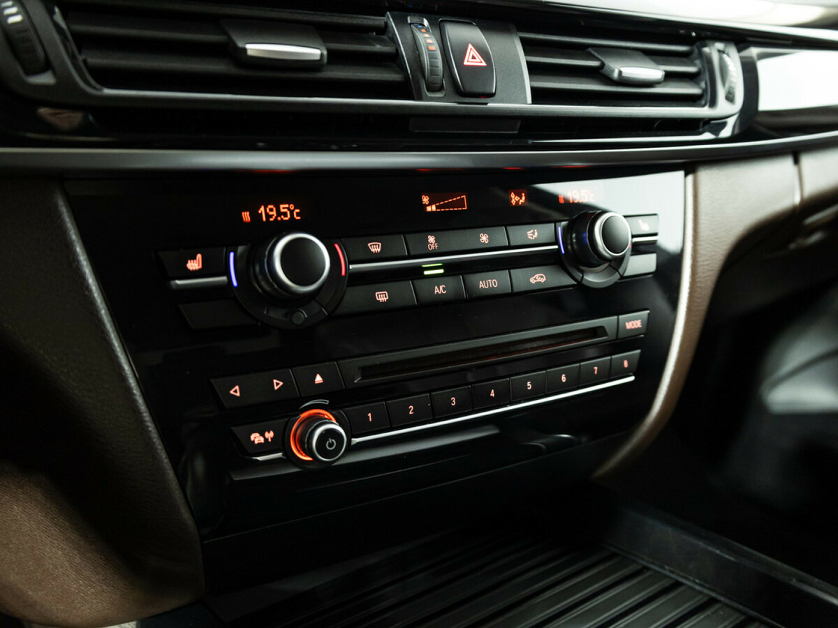 BMW X5 с пробегом — 2015 год. Фото: #18