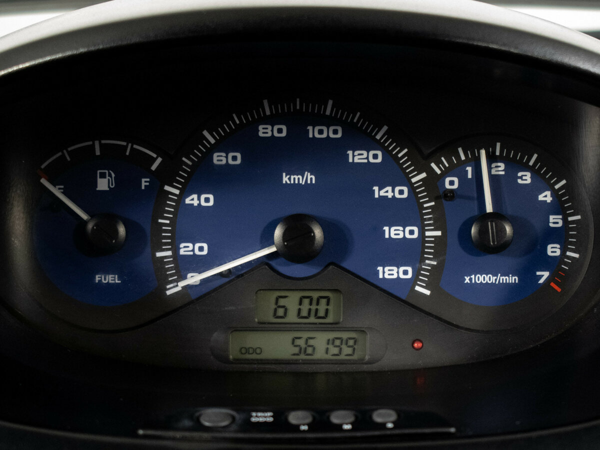 Chevrolet Spark с пробегом — 2007 год. Фото: #11