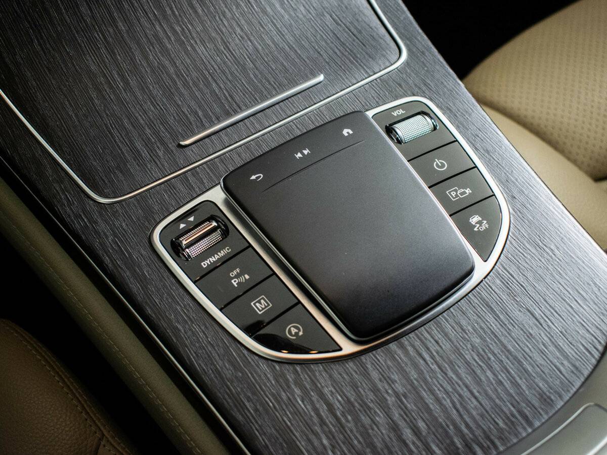 Mercedes-Benz GLC Coupe с пробегом — 2019 год. Фото: #16