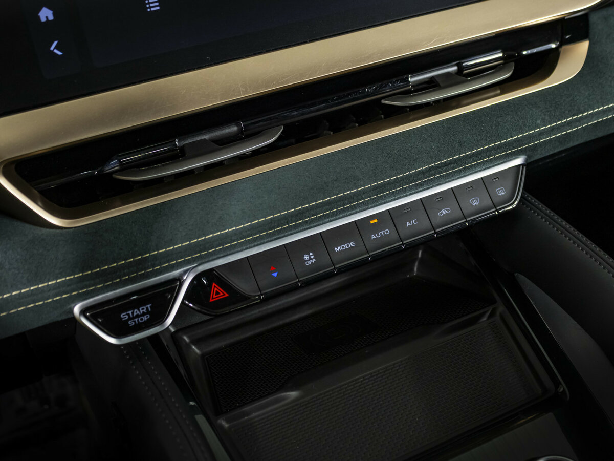 Geely Monjaro с пробегом — 2023 год. Фото: #12