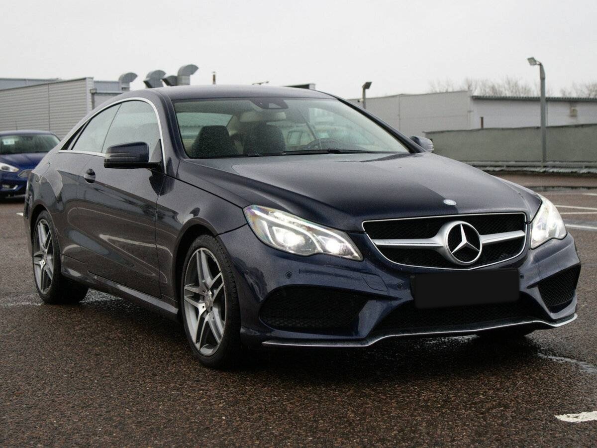 Mercedes-Benz E-Класс с пробегом — 2013 год. Фото: #2