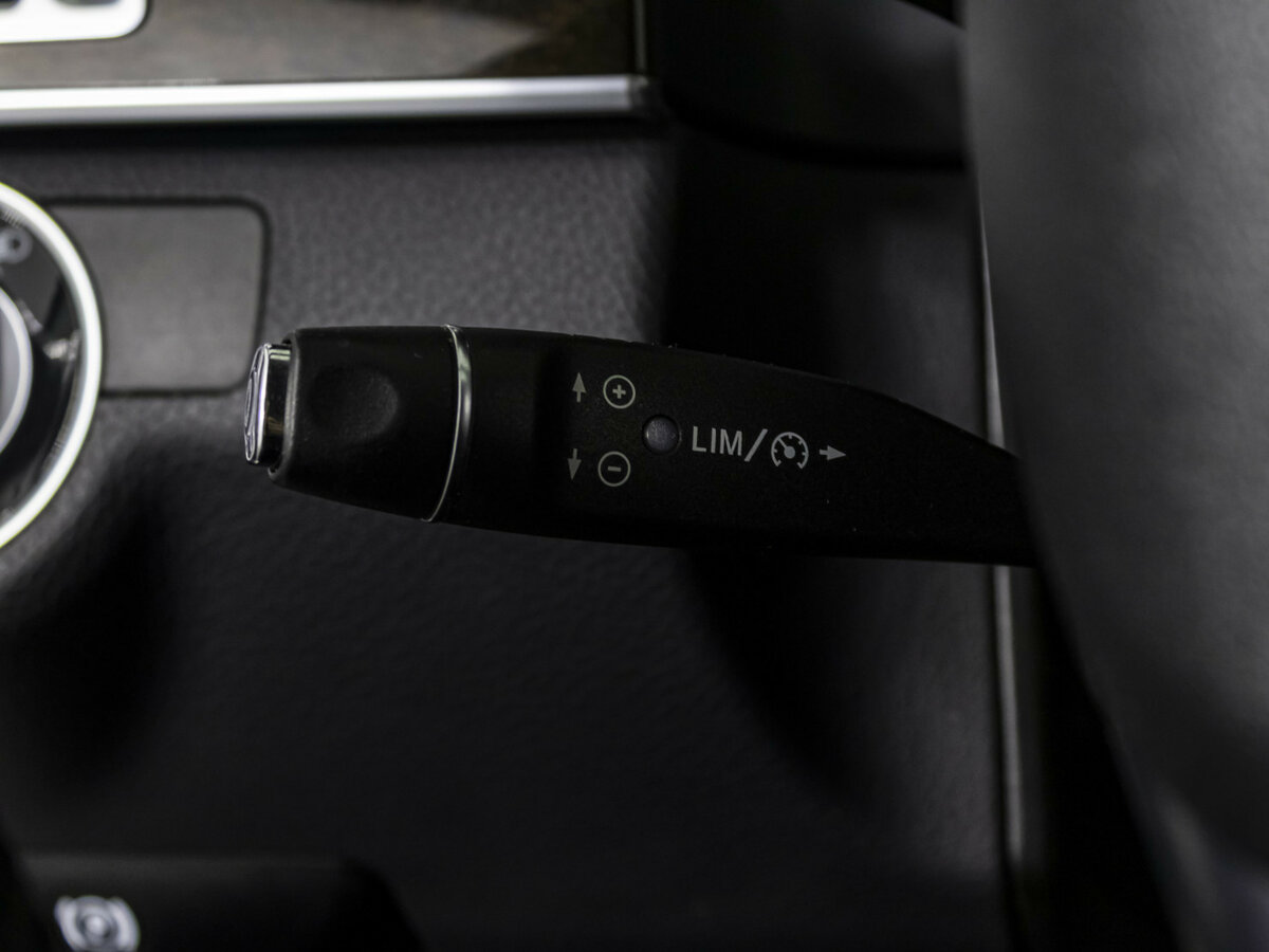 Mercedes-Benz E-Класс с пробегом — 2014 год. Фото: #13