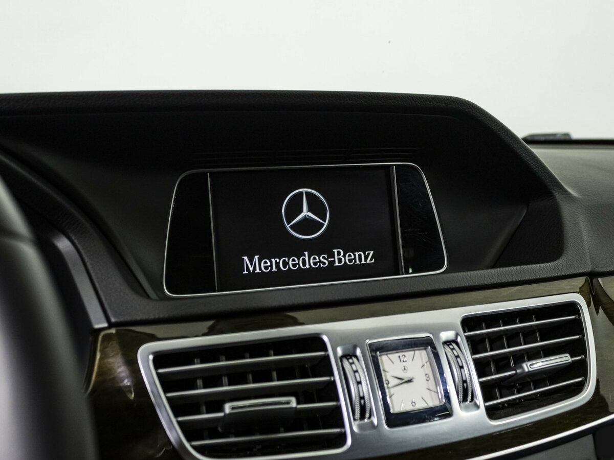 Mercedes-Benz E-Класс с пробегом — 2014 год. Фото: #14