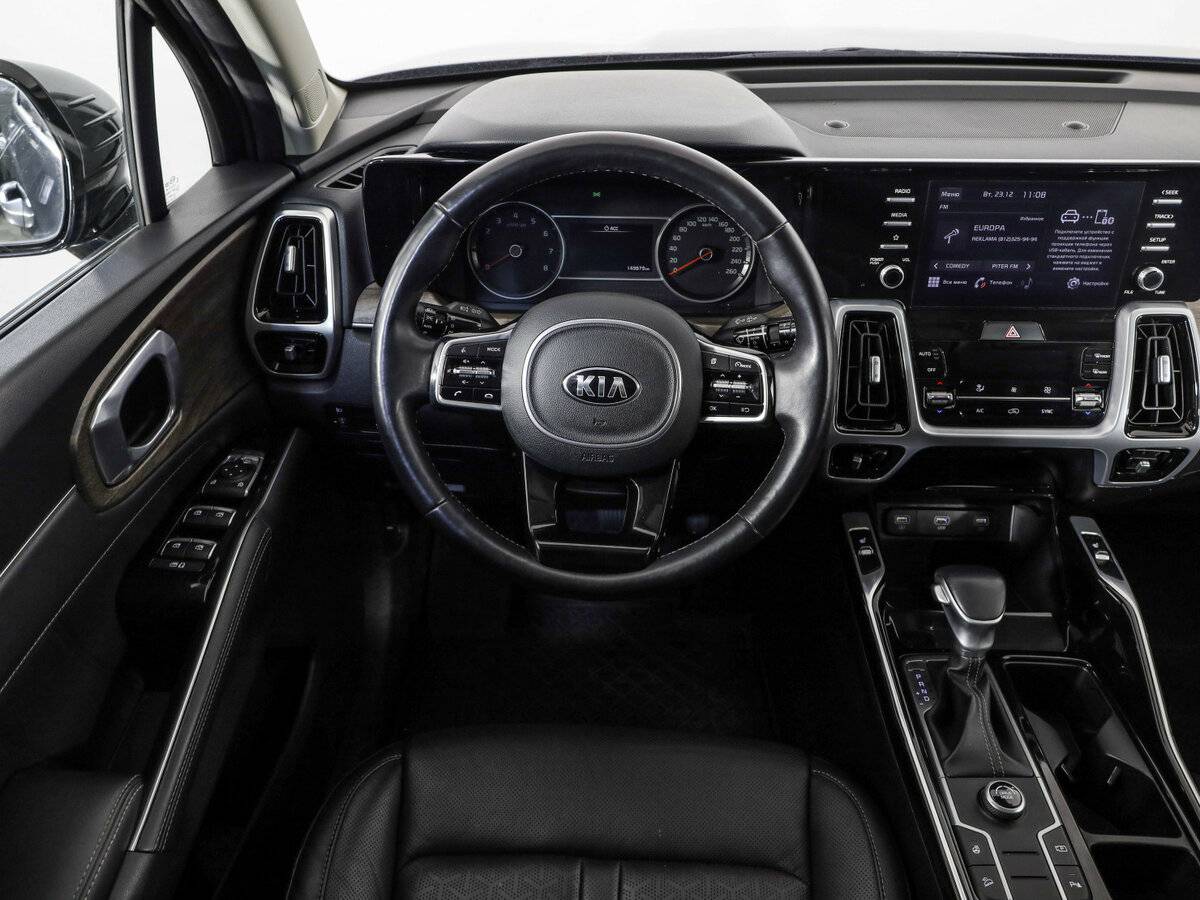 Kia Sorento с пробегом — 2021 год. Фото: #10