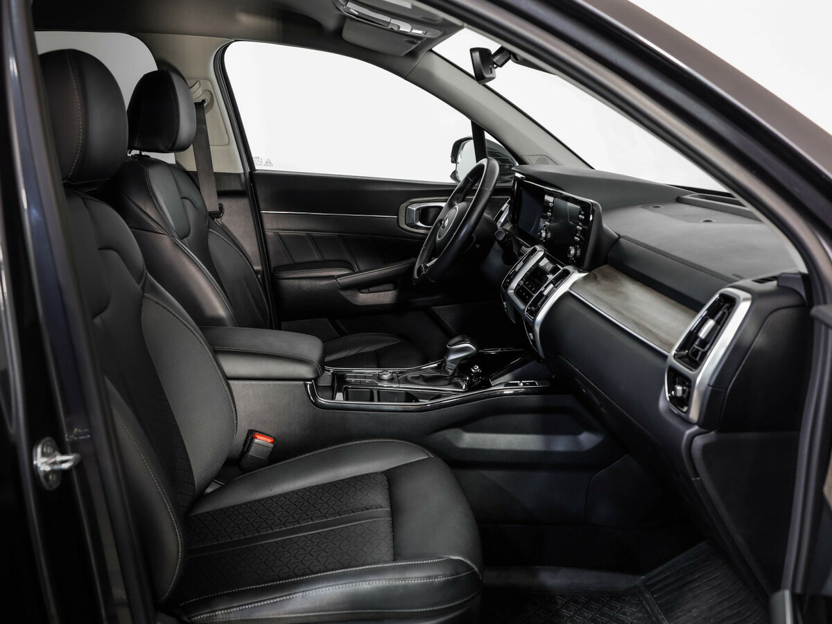 Kia Sorento с пробегом — 2021 год. Фото: #25