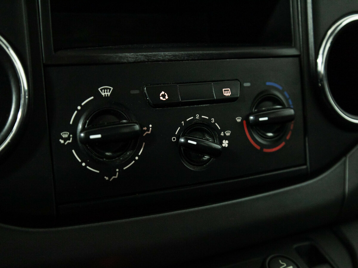 Citroen Berlingo с пробегом — 2008 год. Фото: #14