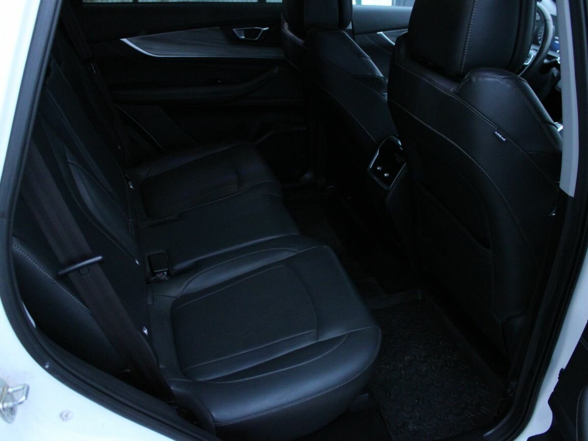 Chery Tiggo 8 Pro Max с пробегом — 2022 год. Фото: #29