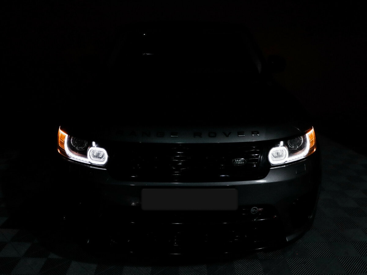 Land Rover Range Rover Sport с пробегом — 2016 год. Фото: #19