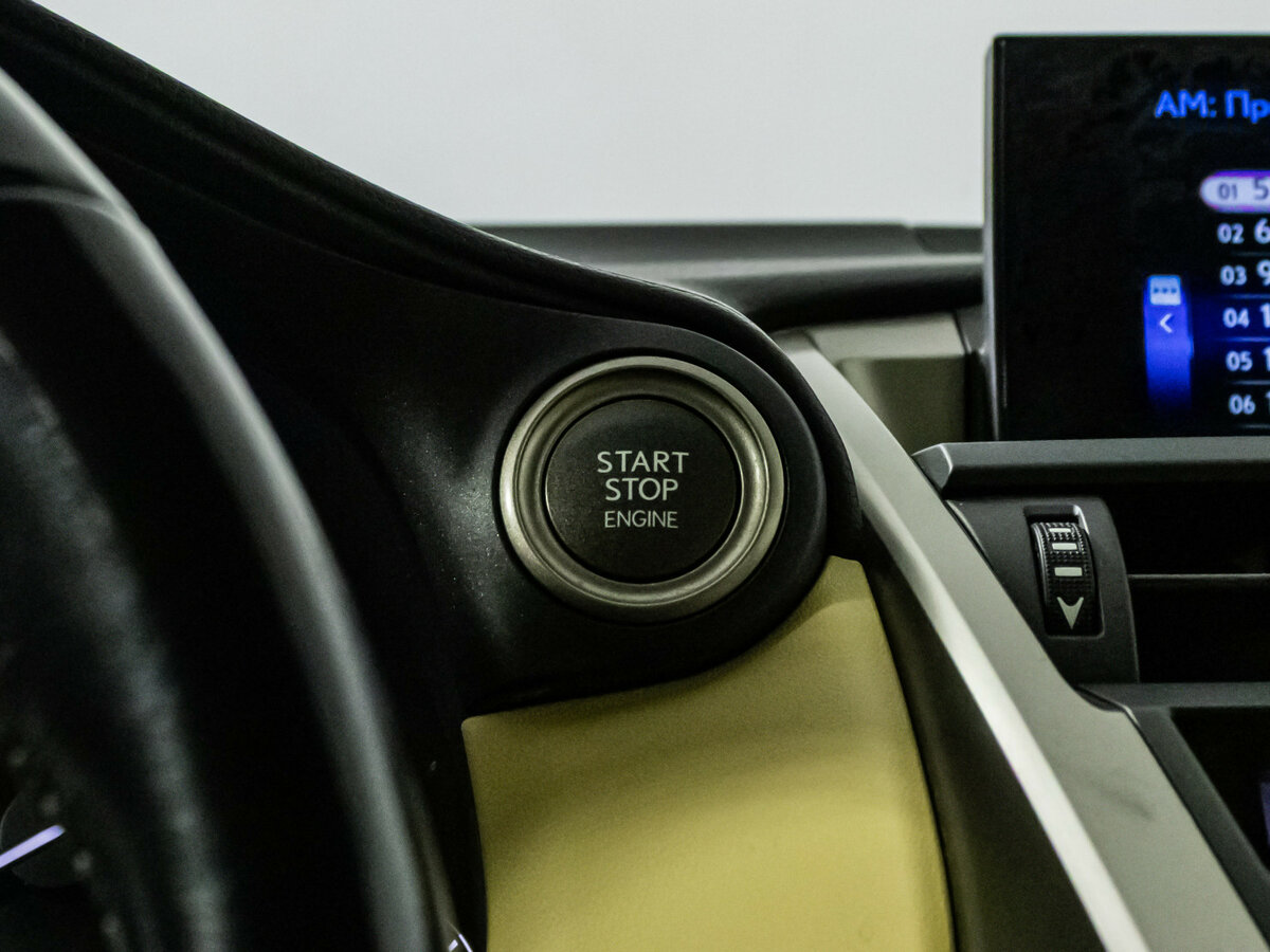 Lexus NX с пробегом — 2015 год. Фото: #13