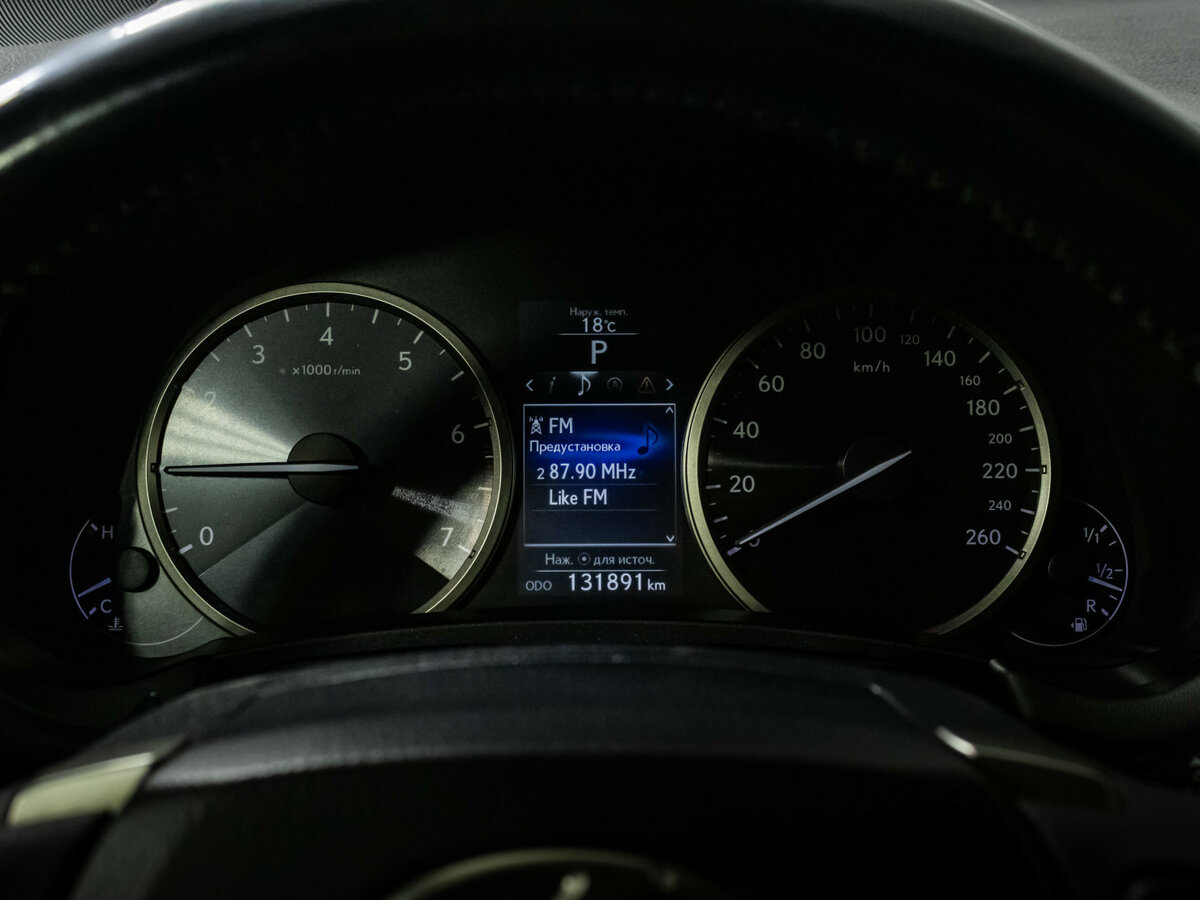 Lexus NX с пробегом — 2014 год. Фото: #8