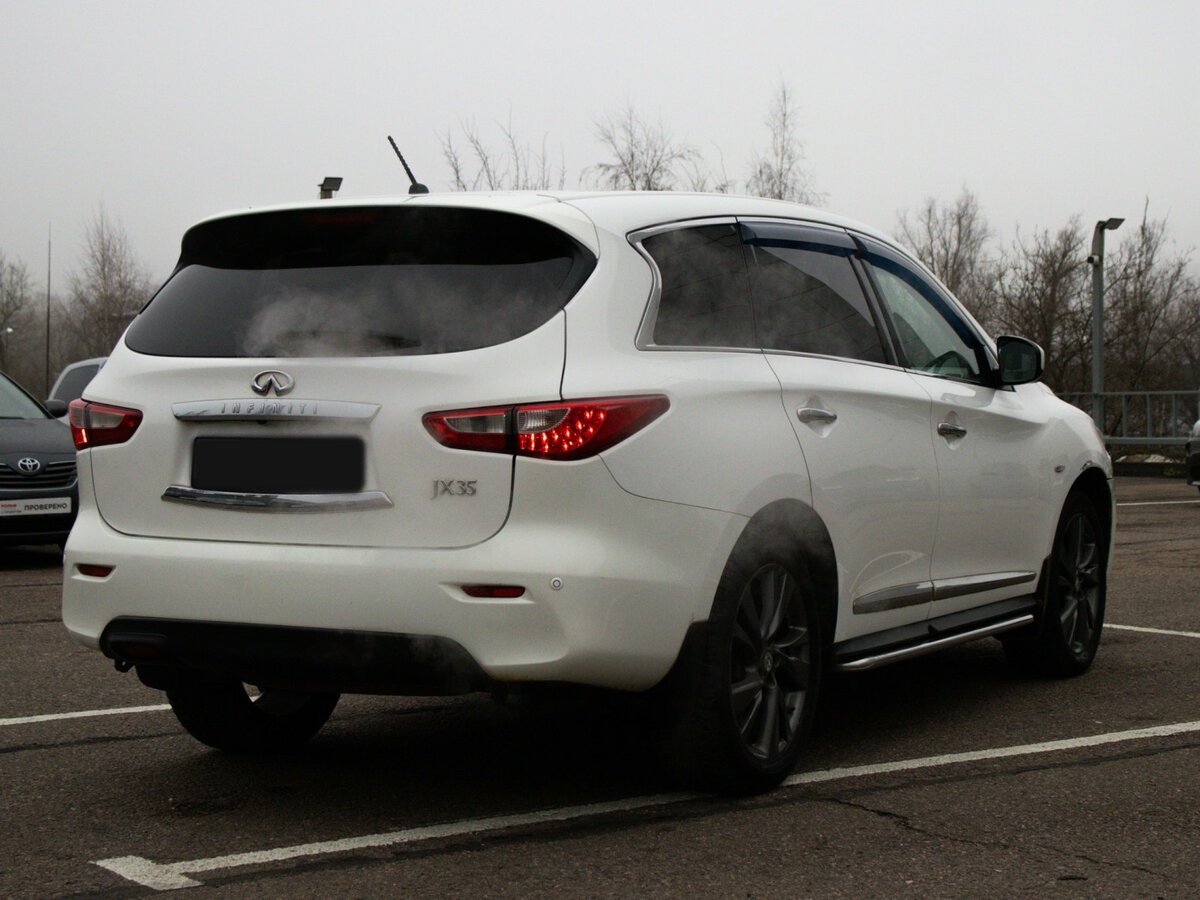 Infiniti JX с пробегом — 2013 год. Фото: #4