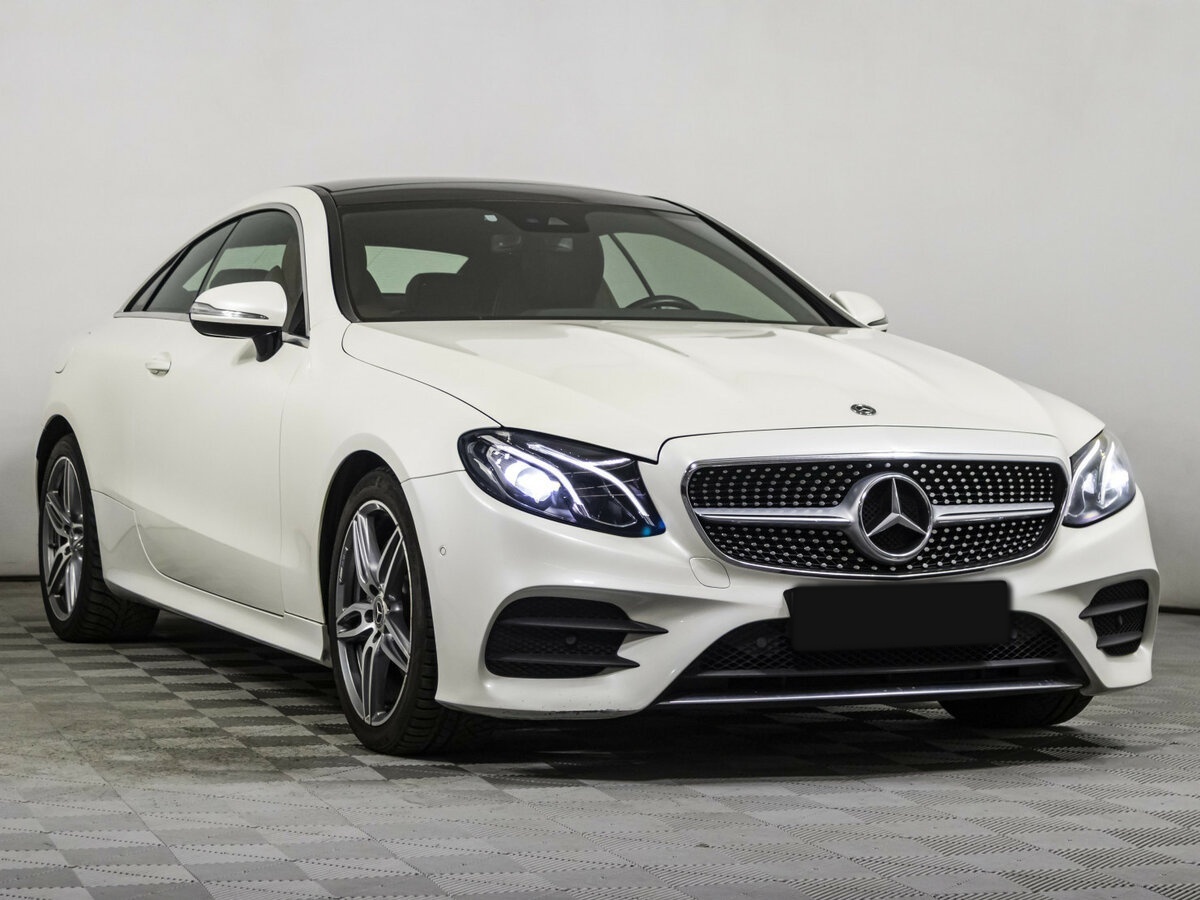 Mercedes-Benz E-Класс с пробегом — 2018 год. Фото: #2