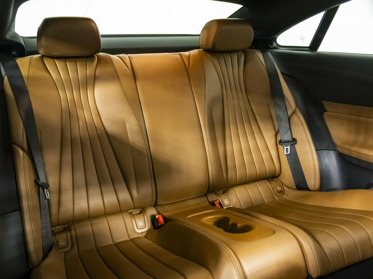 Mercedes-Benz E-Класс с пробегом — 2018 год. Фото: #13