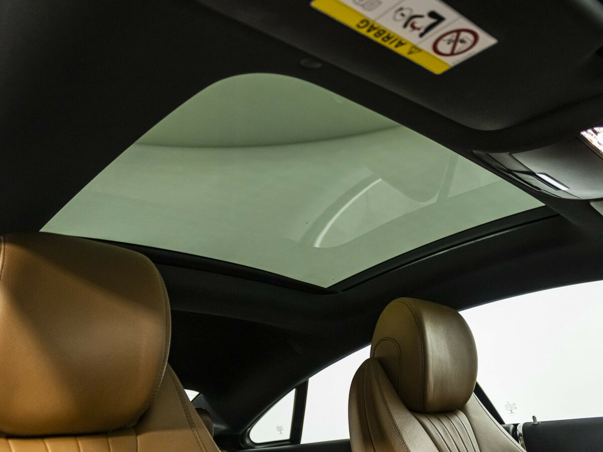 Mercedes-Benz E-Класс с пробегом — 2018 год. Фото: #15