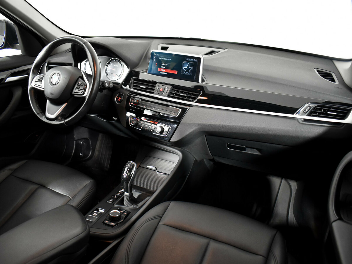 BMW X1 с пробегом — 2021 год. Фото: #9