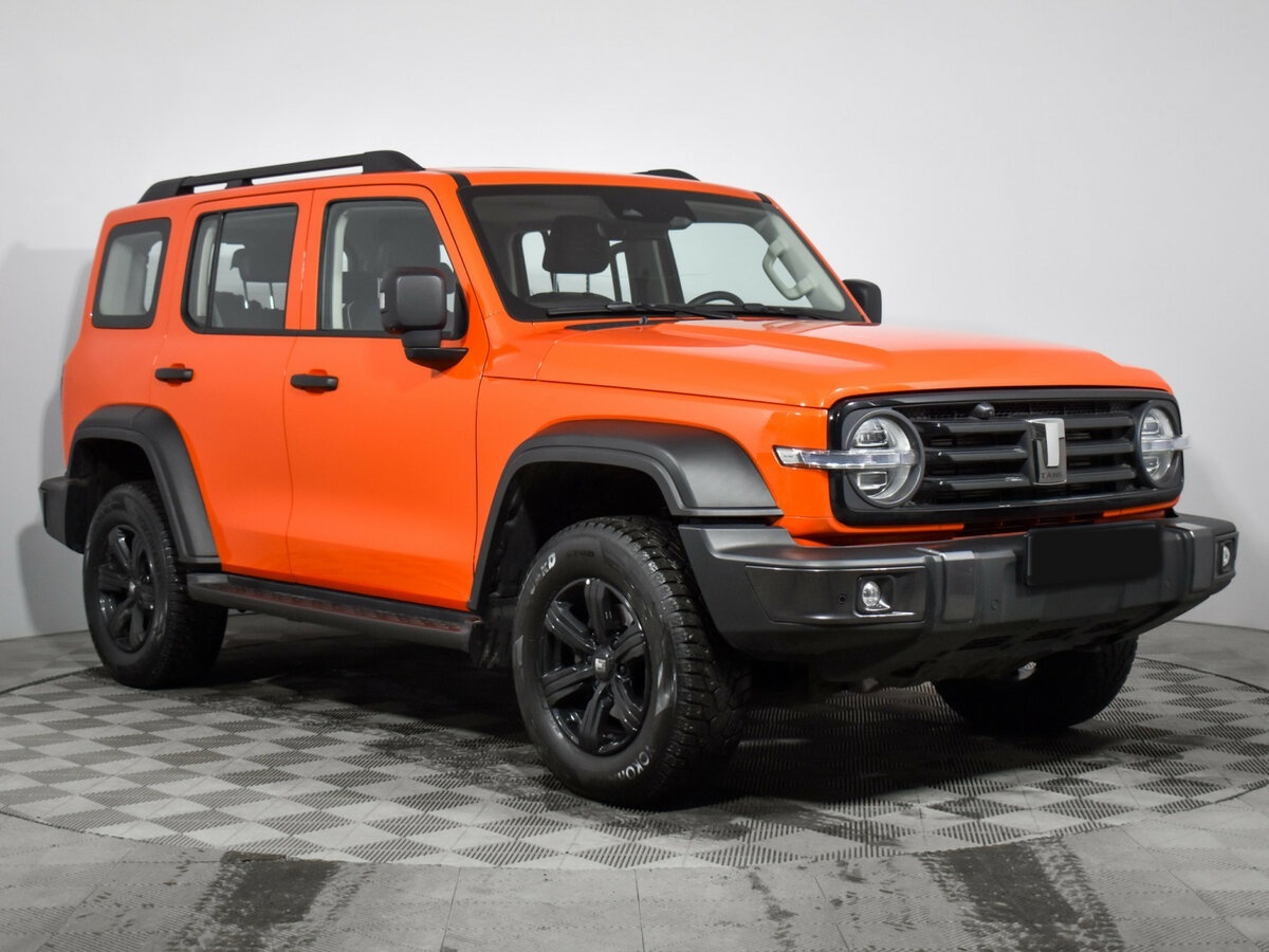 Tank 300 с пробегом — 2024 год. Фото: #2