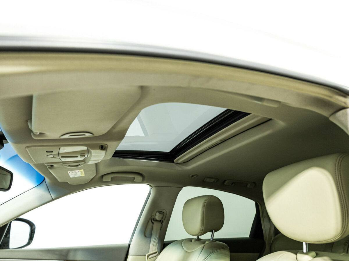 Infiniti QX70 с пробегом — 2016 год. Фото: #14