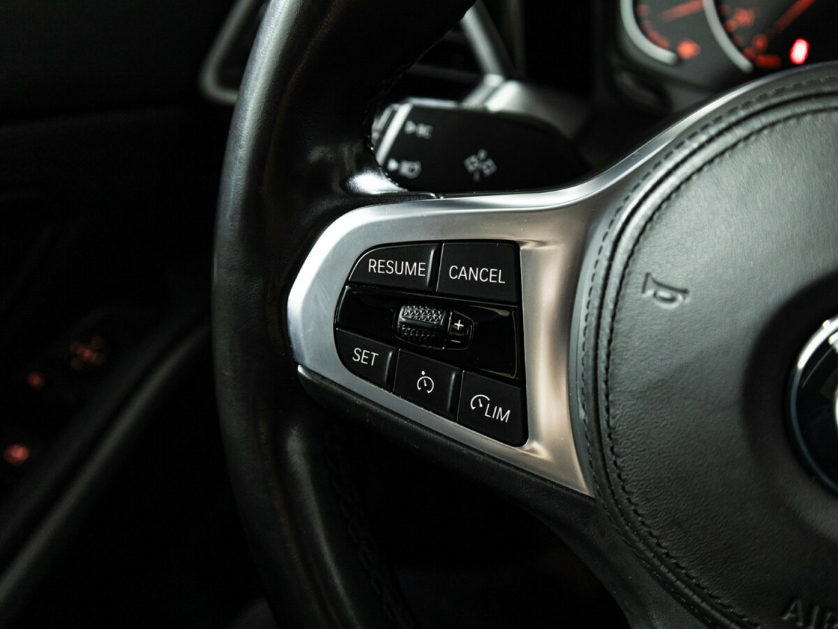 BMW 3 серии с пробегом — 2019 год. Фото: #15