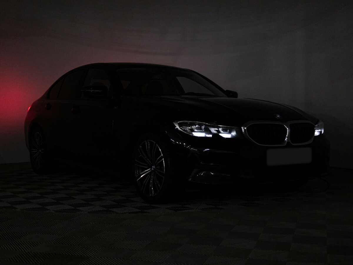 BMW 3 серии с пробегом — 2019 год. Фото: #21